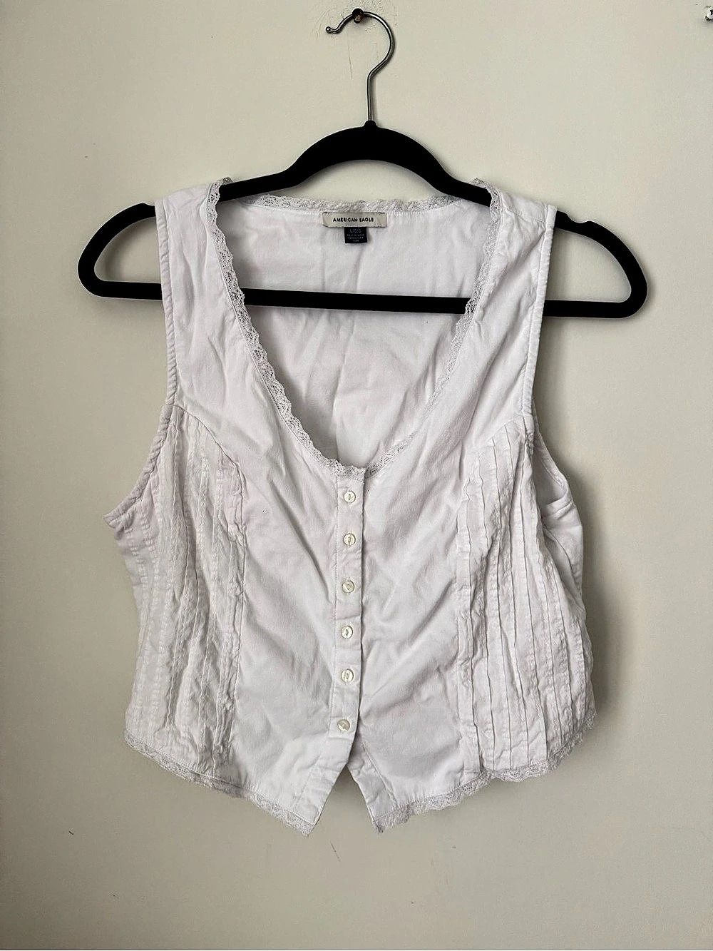 American Eagle White Button Front Lace Trim Top Size Large